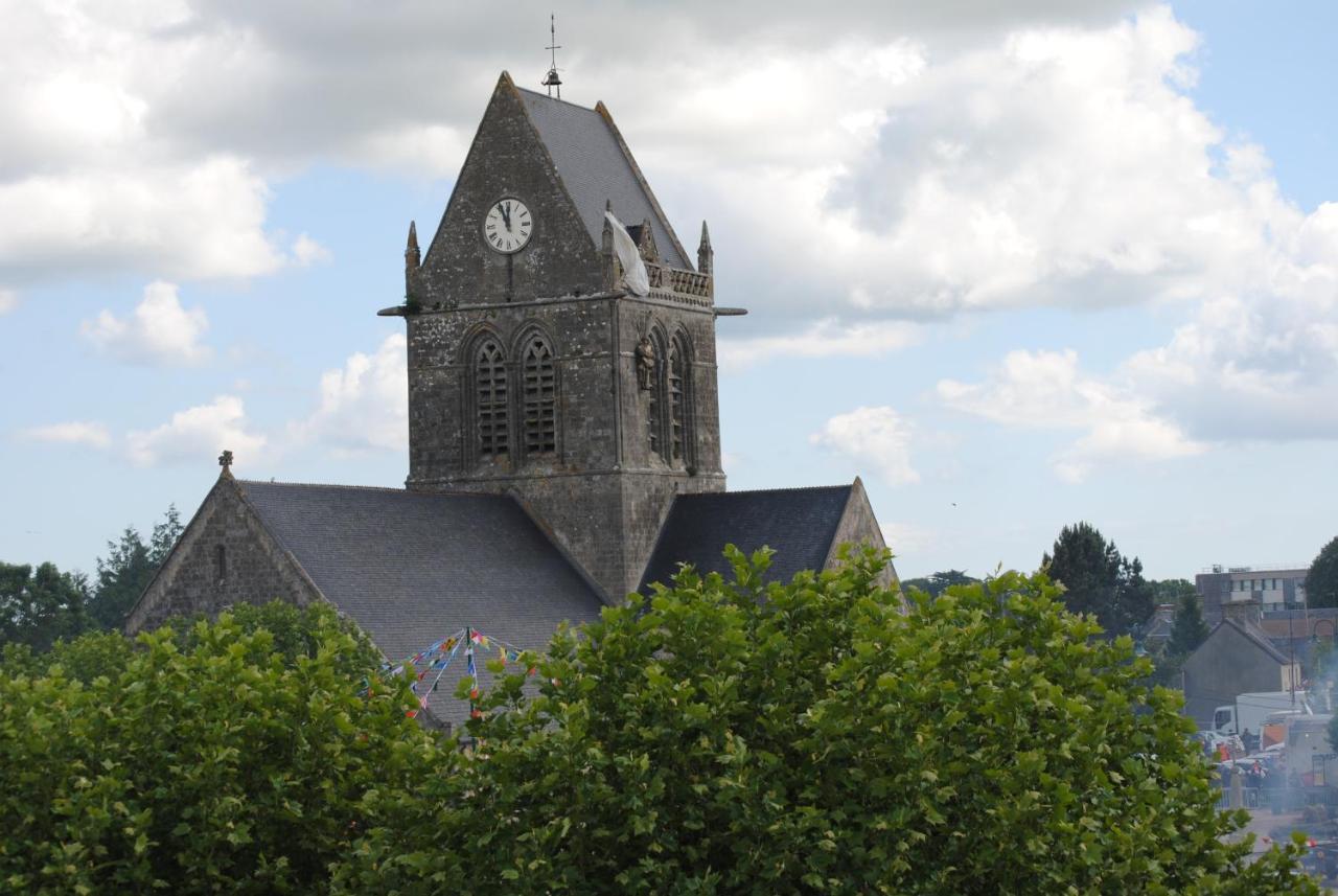 Gite De La Place De L'Eglise แซ็ง-แม-เอกลิซ ภายนอก รูปภาพ